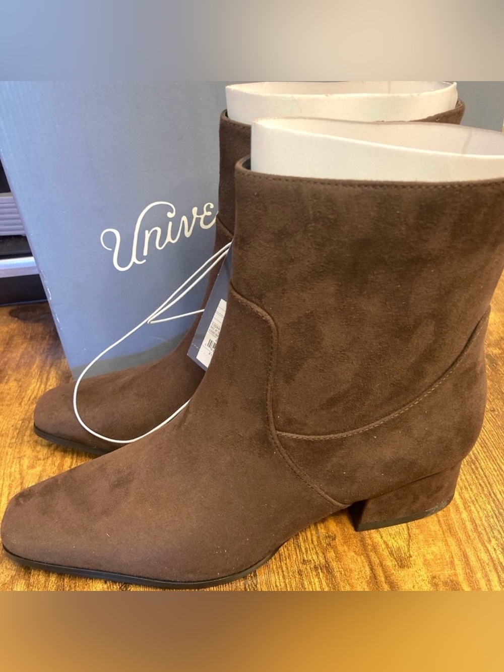 Women’s Coral Boots with Memory Foam Insole – Universal Thread™ Brown Size 7.5